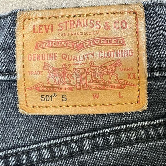 Levi’s 501 Button Fly Skinny Distressed Black Denim Jeans Sz S High Waist - Picture 8 of 11